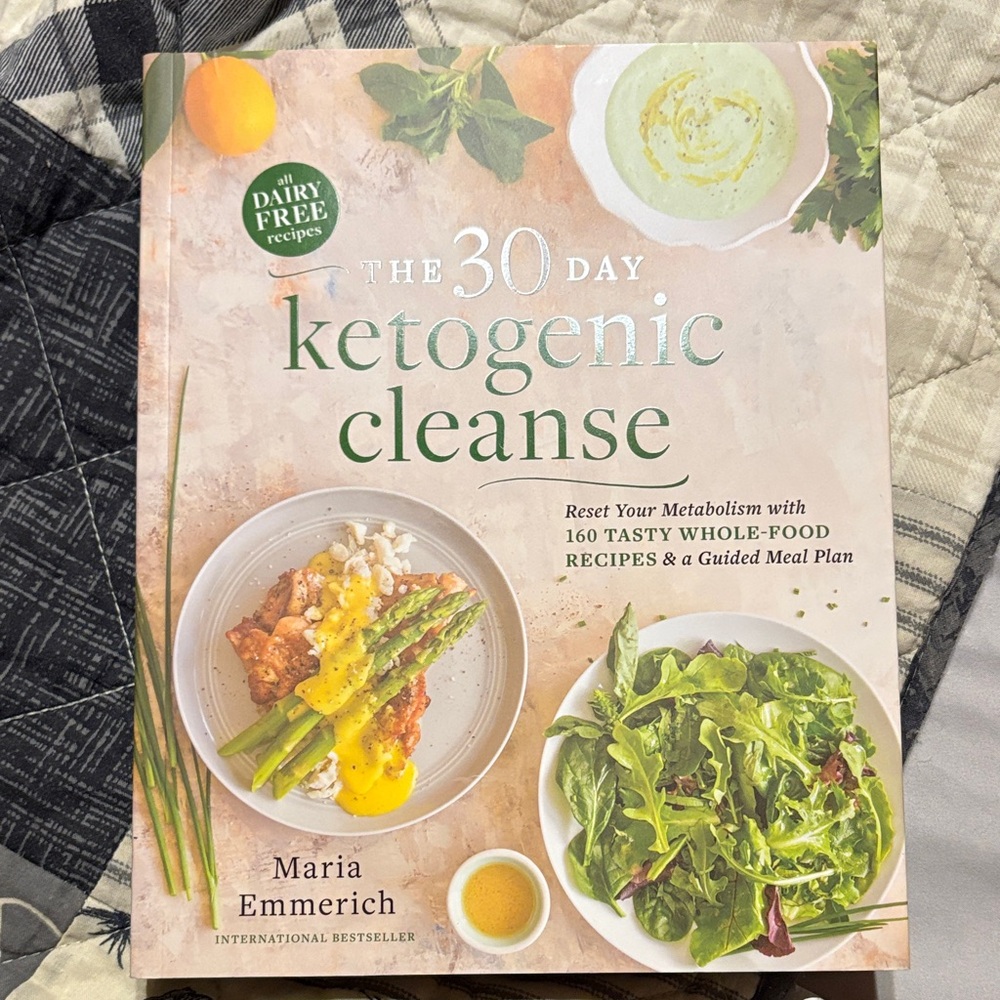 The 30 Day Ketogenic Cleanse Book